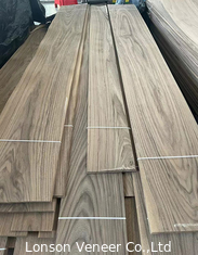 Slice Cut American Walnut Veneer Natuurlijke A Grade Dikke 2mm vloerdeur